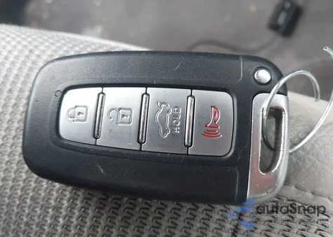 2012 Hyundai Veloster Base W/Gray z USA, uszkodzony, nr VIN KMHTC6AD5CU071390